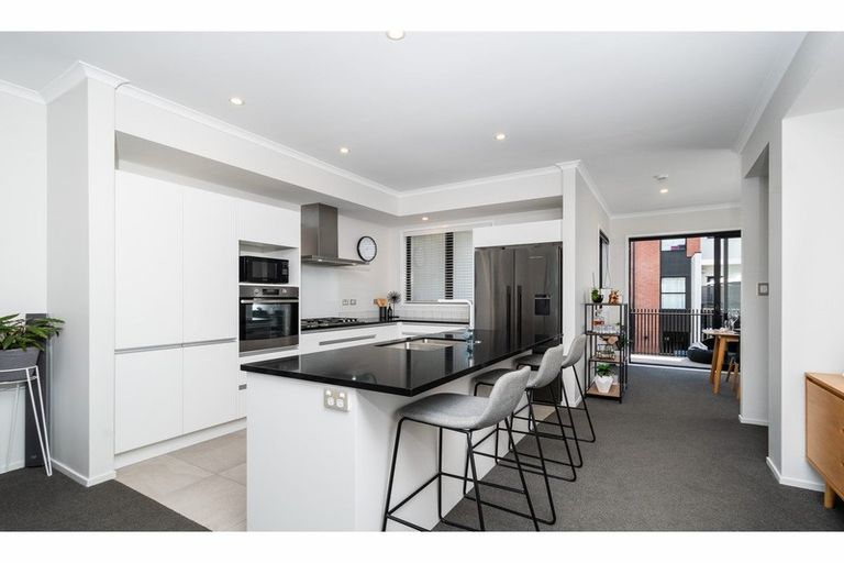 Photo of property in 5 Eyton Kay Road, Hobsonville, Auckland, 0616