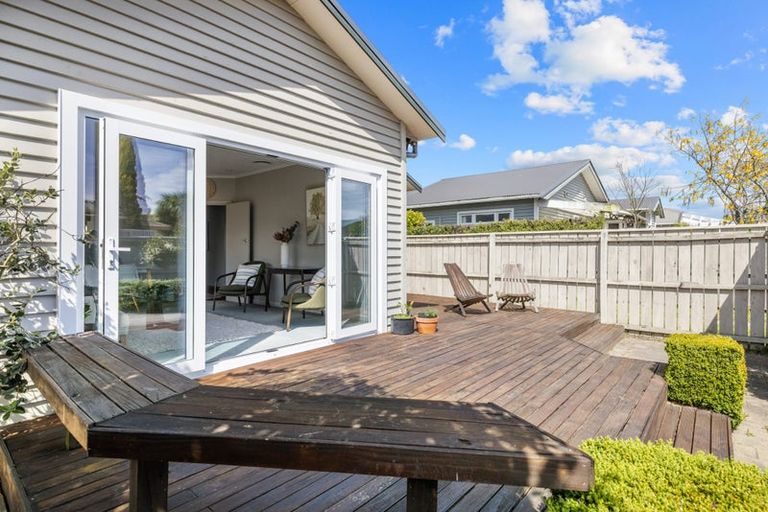 Photo of property in 2/39 Conway Street, Somerfield, Christchurch, 8024