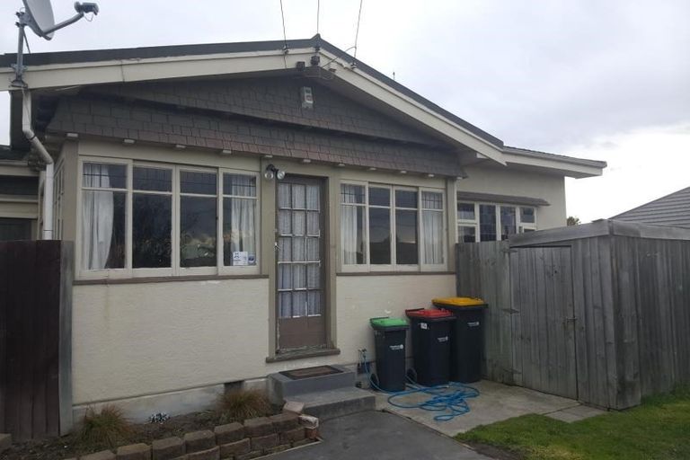 Photo of property in 100 Mackenzie Avenue, Woolston, Christchurch, 8023