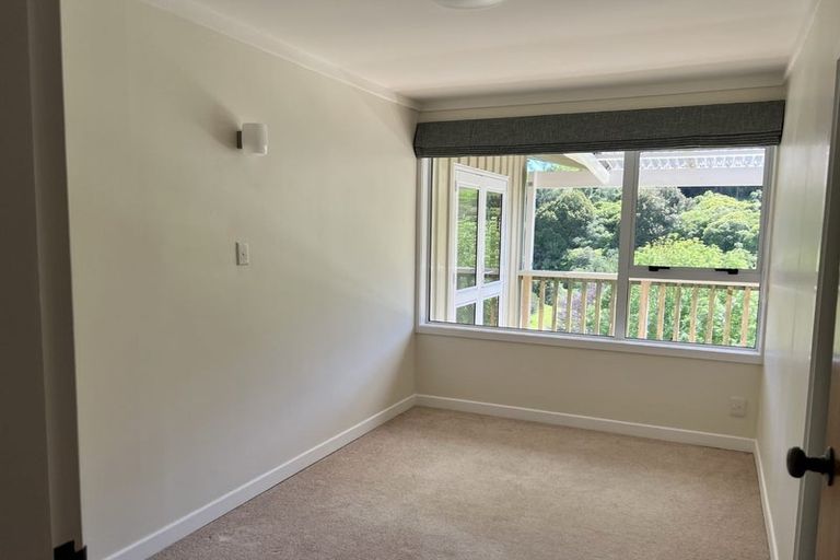Photo of property in 111 Ngatiawa Road, Reikorangi, Waikanae, 5391