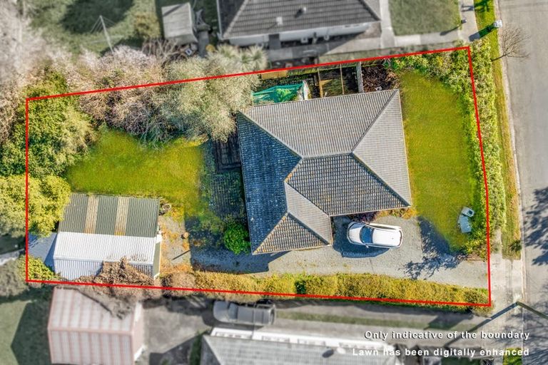 Photo of property in 11 Christian Street, Bryndwr, Christchurch, 8053