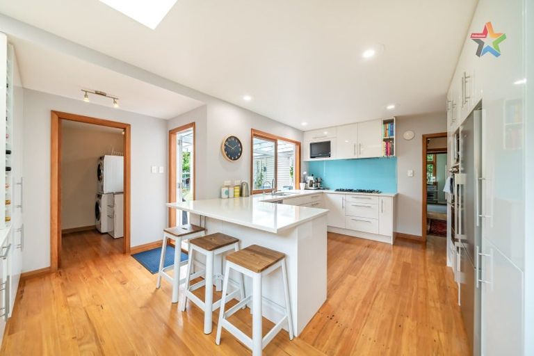 Photo of property in 48 Brook Street, Waterloo, Lower Hutt, 5011