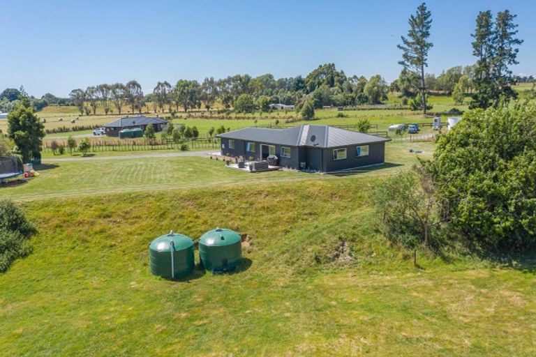 Photo of property in 213b Muhunoa East Road, Ohau, Levin, 5570