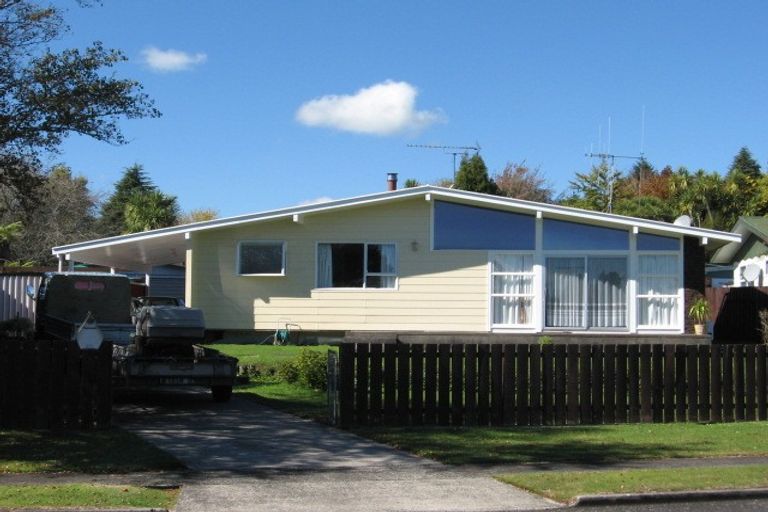 Photo of property in 11 East Grampian Street, Tokoroa, 3420