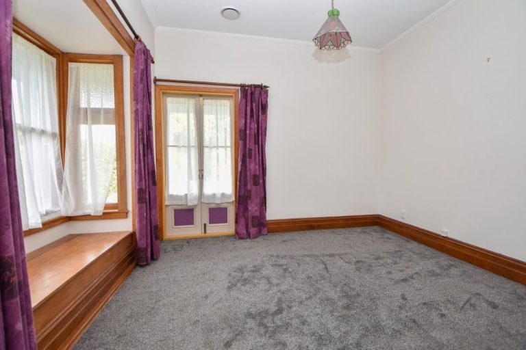 Photo of property in 1 Davy Street, Carterton, 5713