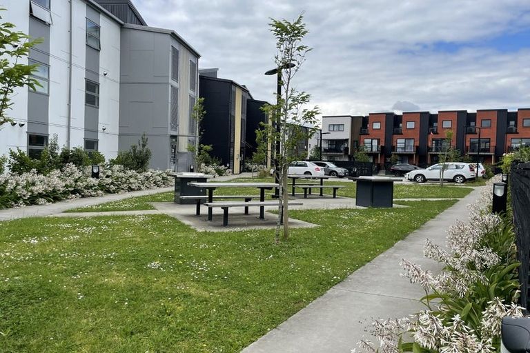 Photo of property in 16 Shortfin Place, Flat Bush, Auckland, 2019