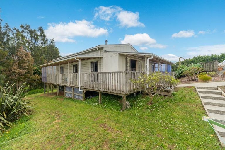 Photo of property in 158 Waiteitei Road, Wellsford, 0974
