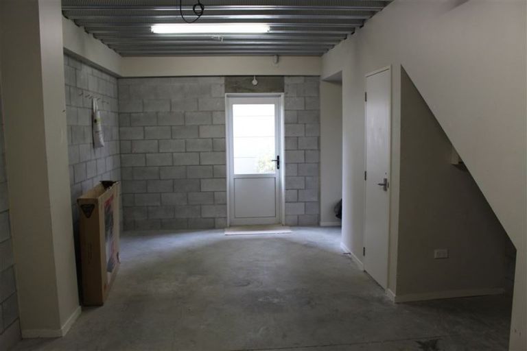 Photo of property in 25 Kirikiri Lane, East Tamaki, Auckland, 2013