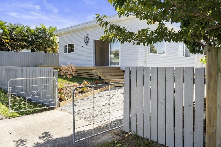 Photo of property in 11 Little Street, Tirau, 3410