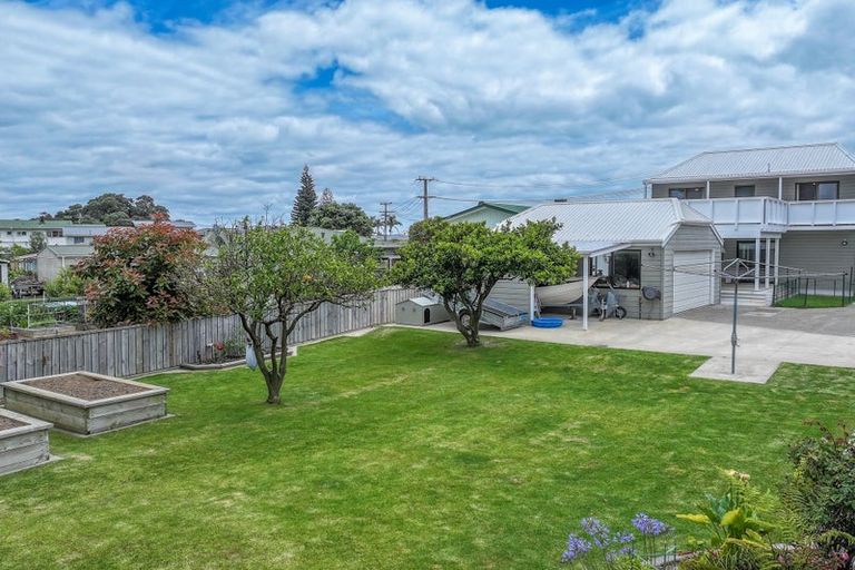 Photo of property in 7 West Crescent, Te Puru, Thames, 3575