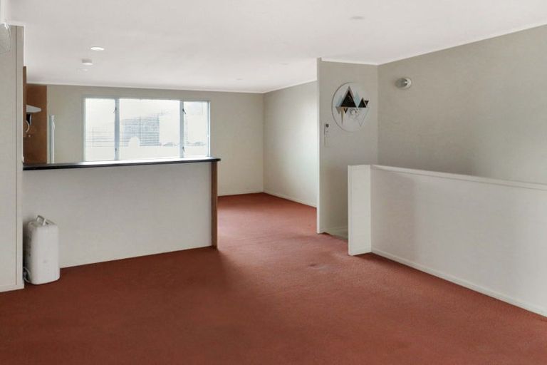 Photo of property in 17/3 Kelvin Grove, Te Aro, Wellington, 6011