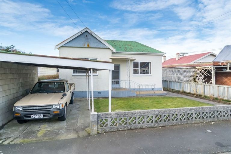 Photo of property in 37 Wesley Street, South Dunedin, Dunedin, 9012