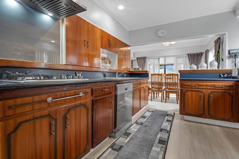 Photo of property in 57 Rosella Road, Mangere East, Auckland, 2024