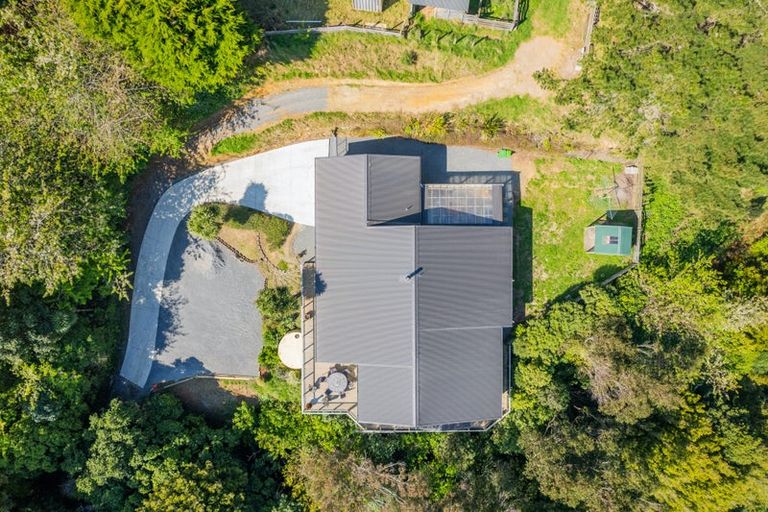 Photo of property in 1142 Paekakariki Hill Road, Paekakariki Hill, Porirua, 5381