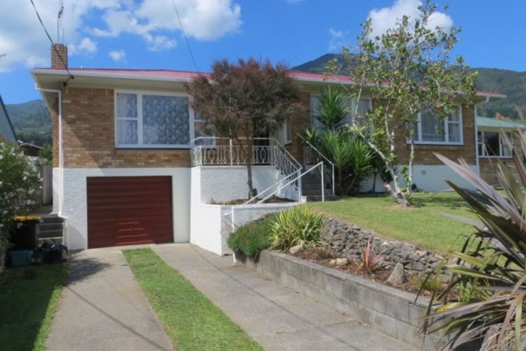 Photo of property in 13 Carlton Street, Te Aroha, 3320