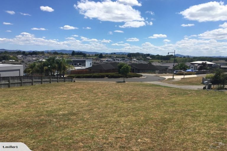 Photo of property in 18 Raddington Way, Huntington, Hamilton, 3210