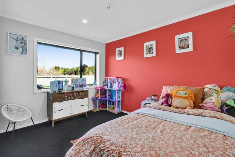 Photo of property in 24 Mahoetahi Road, Sentry Hill, Waitara, 4382