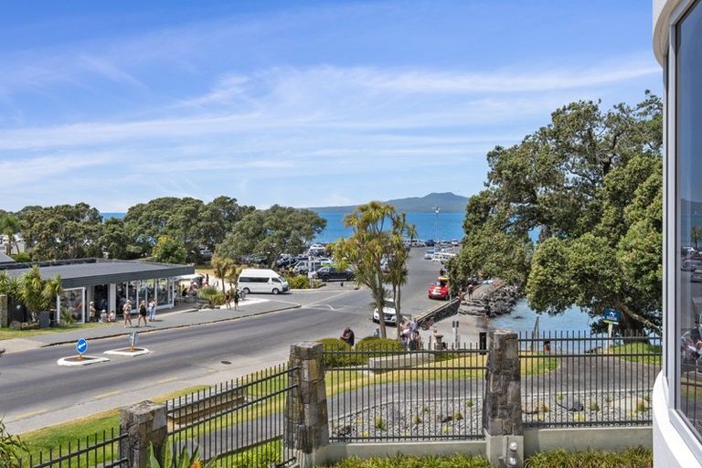 Photo of property in 1/7 The Promenade, Takapuna, Auckland, 0622