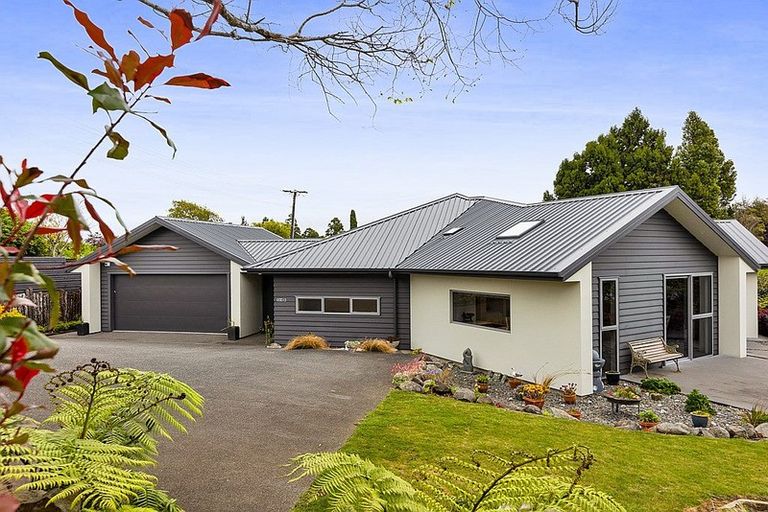 Photo of property in 184b Seaview Road, Westown, New Plymouth, 4310
