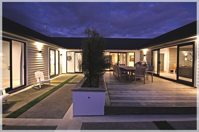 Photo of property in 25 Andrews Street, Foxton Beach, Foxton, 4815