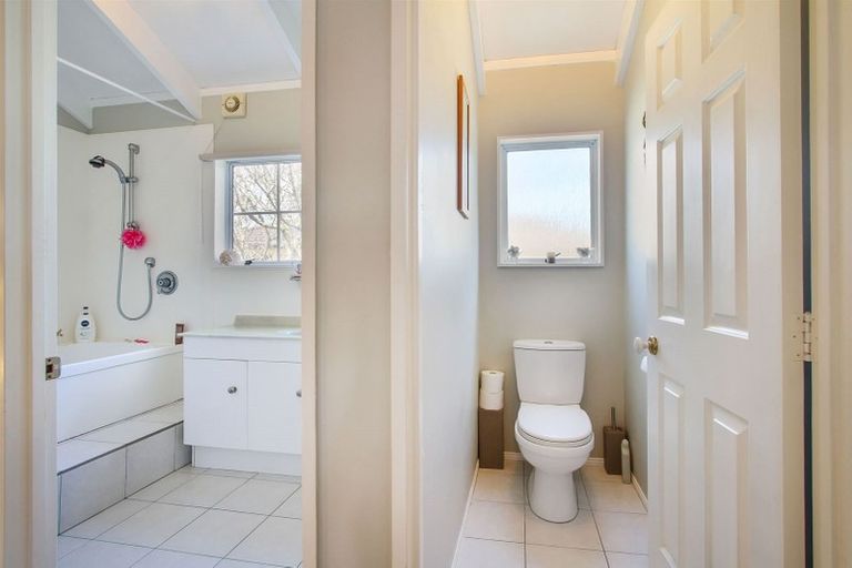 Photo of property in 9 Millen Place, Clarks Beach, 2122