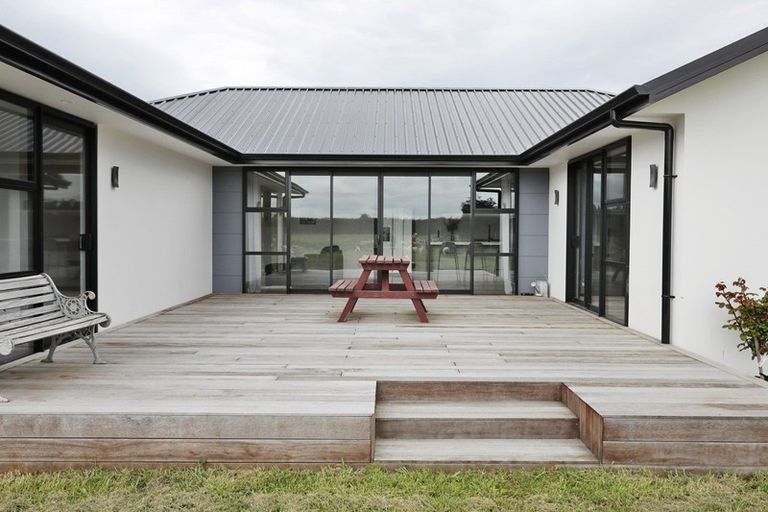 Photo of property in 86 Steel Road, West Plains, Invercargill, 9874