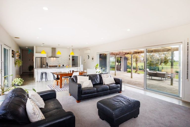 Photo of property in 743 Stoney Creek Road, Bunnythorpe, Palmerston North, 4470