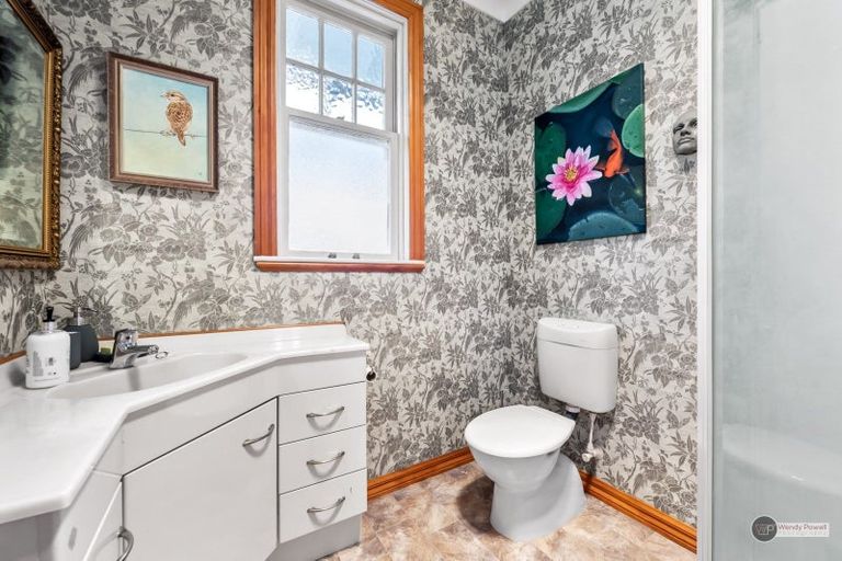 Photo of property in 24 Collins Street, Petone, Lower Hutt, 5012