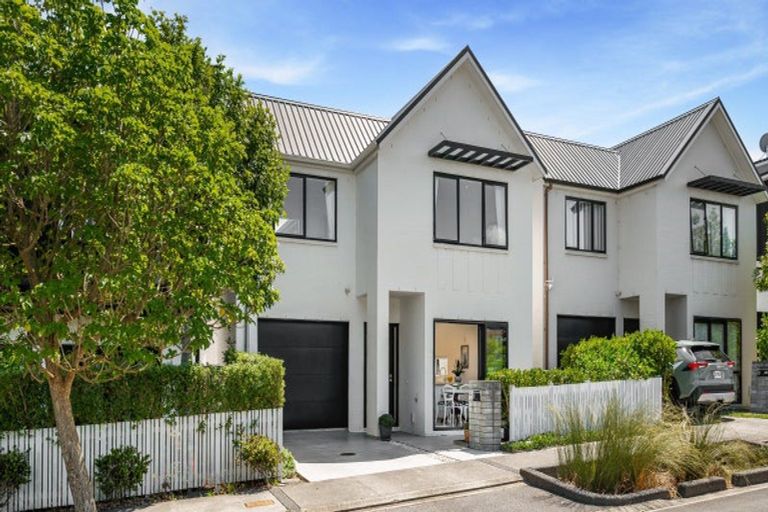 Photo of property in 18 Saltmarsh Road, Hobsonville, Auckland, 0616