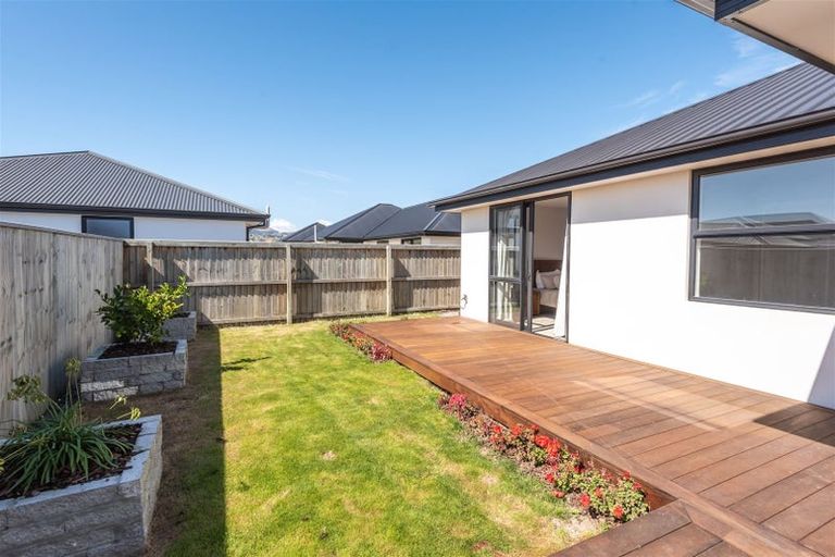 Photo of property in 15 Helen Place, Halswell, Christchurch, 8025