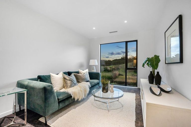 Photo of property in 67 Streamview Way, Long Bay, Auckland, 0630