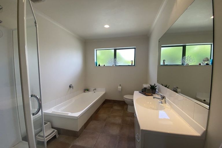 Photo of property in 10a Bracken Street, Wallaceville, Upper Hutt, 5018