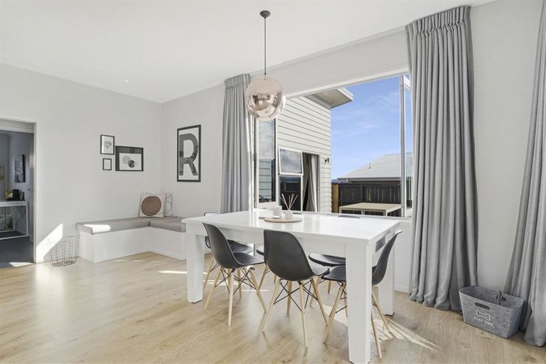 Photo of property in 10 Rigg Place, Flagstaff, Hamilton, 3210