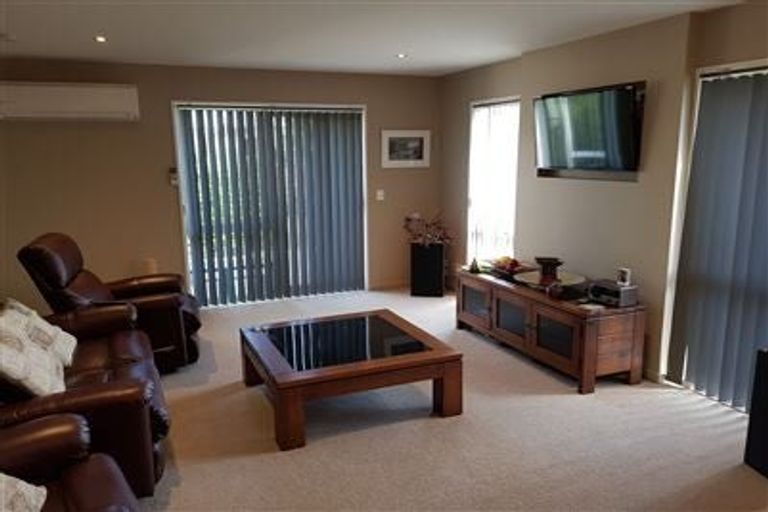 Photo of property in 7 Eyrewell Road, Pegasus, 7612