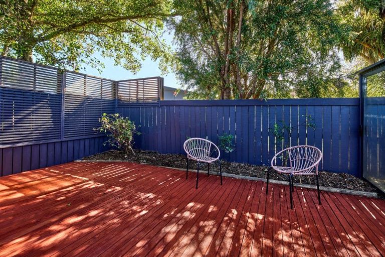 Photo of property in 47 Waiwhetu Road, Waiwhetu, Lower Hutt, 5010