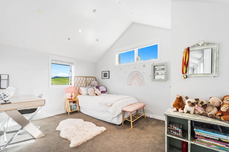 Photo of property in 42 Awanui Crescent, Matakana, Warkworth, 0985