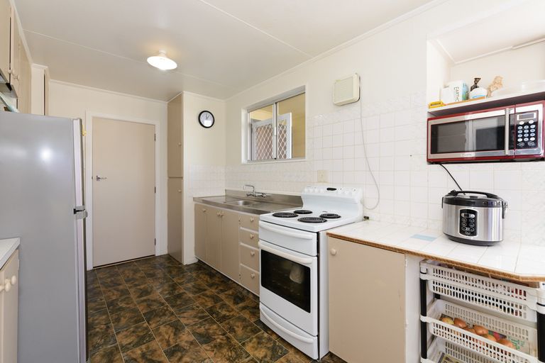 Photo of property in 113 Apollo Parade, Milson, Palmerston North, 4414