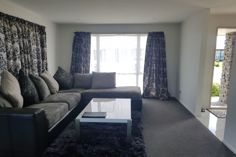 Photo of property in 60 Shadbolt Lane, Rolleston, 7614