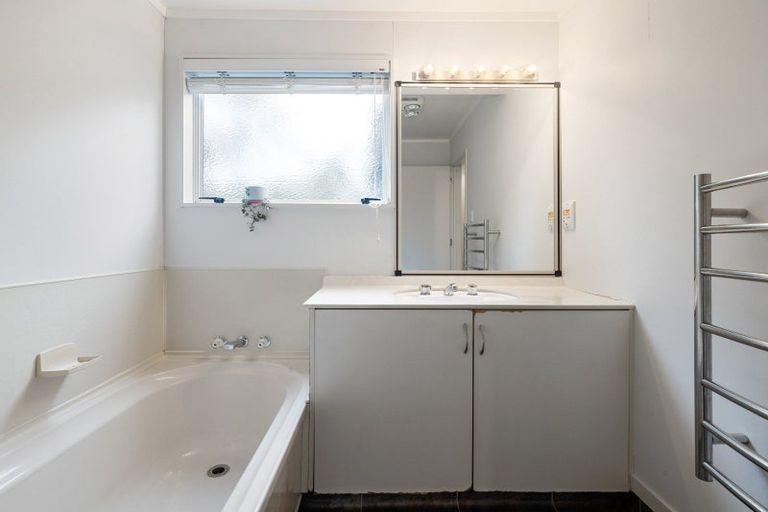 Photo of property in 12a Northview Lane, Nawton, Hamilton, 3200