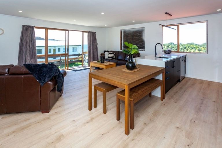 Photo of property in 439 Onemana Drive, Onemana, Whangamata, 3691