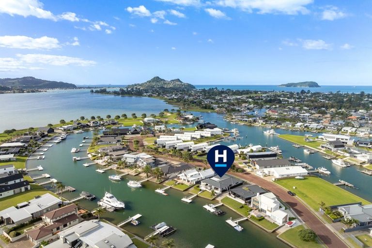 Photo of property in 105 Motu Hei, Pauanui, Hikuai, 3579