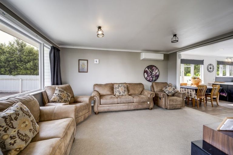 Photo of property in 15a Devon Street, Taradale, Napier, 4112