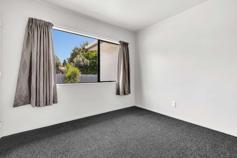 Photo of property in 2/14 John Laughton Place, Whakatane, 3120