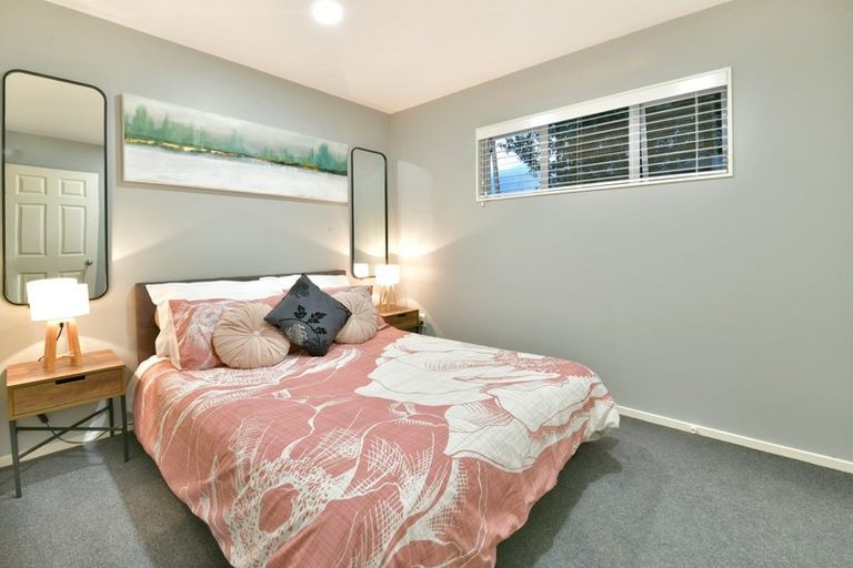 Photo of property in 6 Blue Heron Rise, Stanmore Bay, Whangaparaoa, 0932