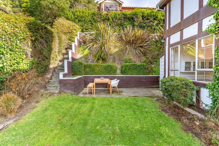 Photo of property in 38 Easther Crescent, Kew, Dunedin, 9012