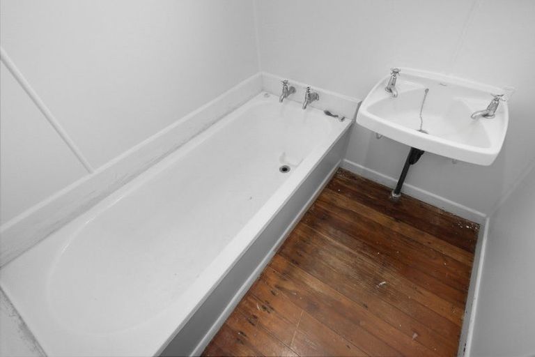 Photo of property in 12 Grey Street, Raetihi, 4632