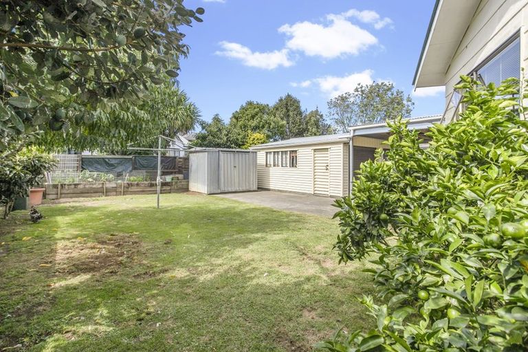 Photo of property in 8 Le Havre Place, Takanini, 2112