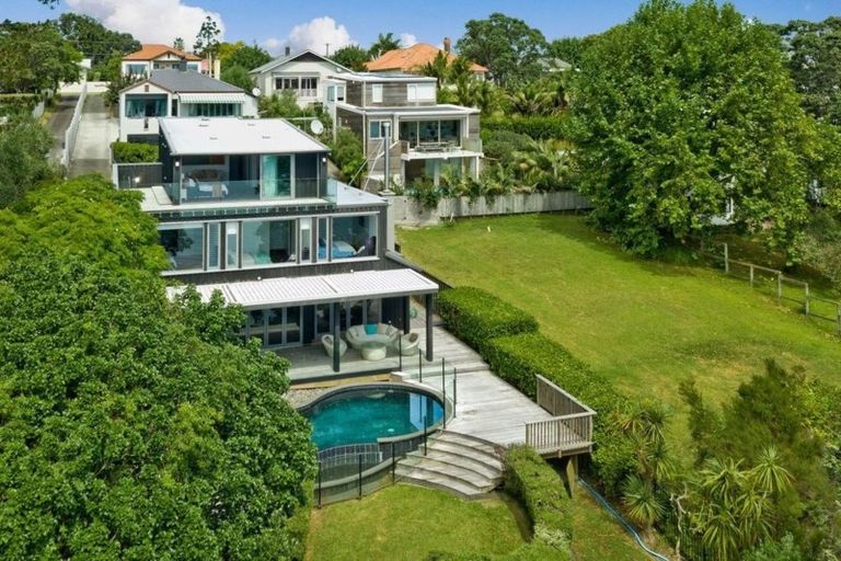 Photo of property in 59b Beresford Street, Bayswater, Auckland, 0622