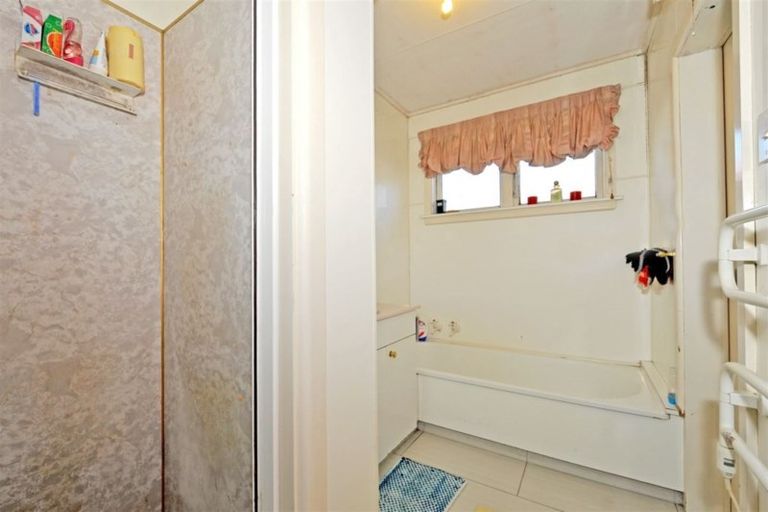 Photo of property in 2/19a Brodie Street, Ilam, Christchurch, 8041