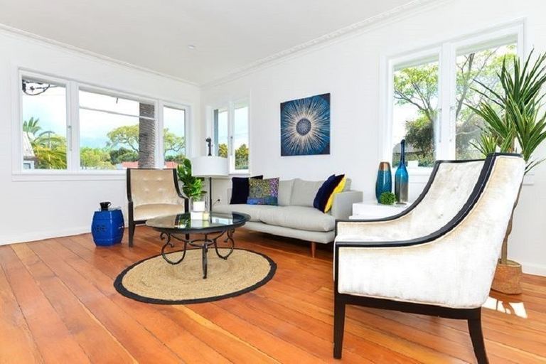 Photo of property in 18 Wedgwood Avenue, Mangere East, Auckland, 2024